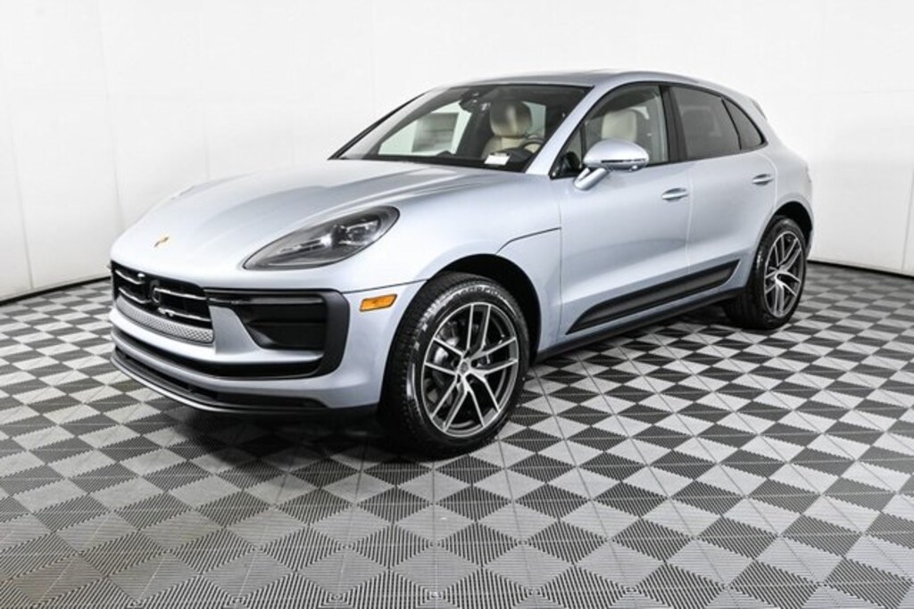 Used 2025 Porsche Macan AWD SUV