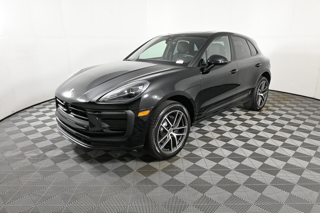 New 2026 Porsche Macan  SUV