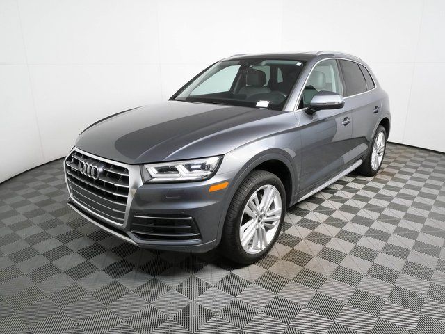 2018 Audi Q5 2.0T quattro S tronic Premium Plus's photo