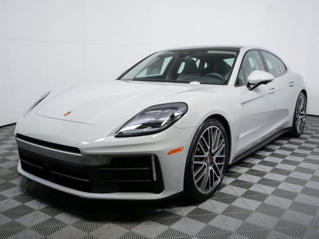 New 2026 Porsche Panamera Hatchback