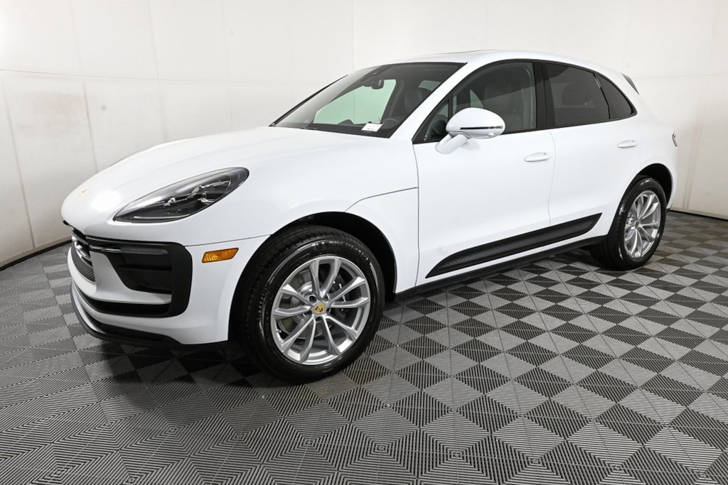 Used 2025 Porsche Macan AWD SUV