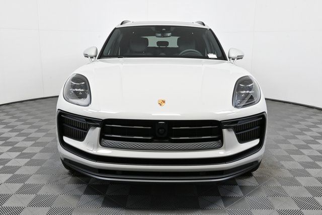 2026 Porsche Macan S - Photo 25