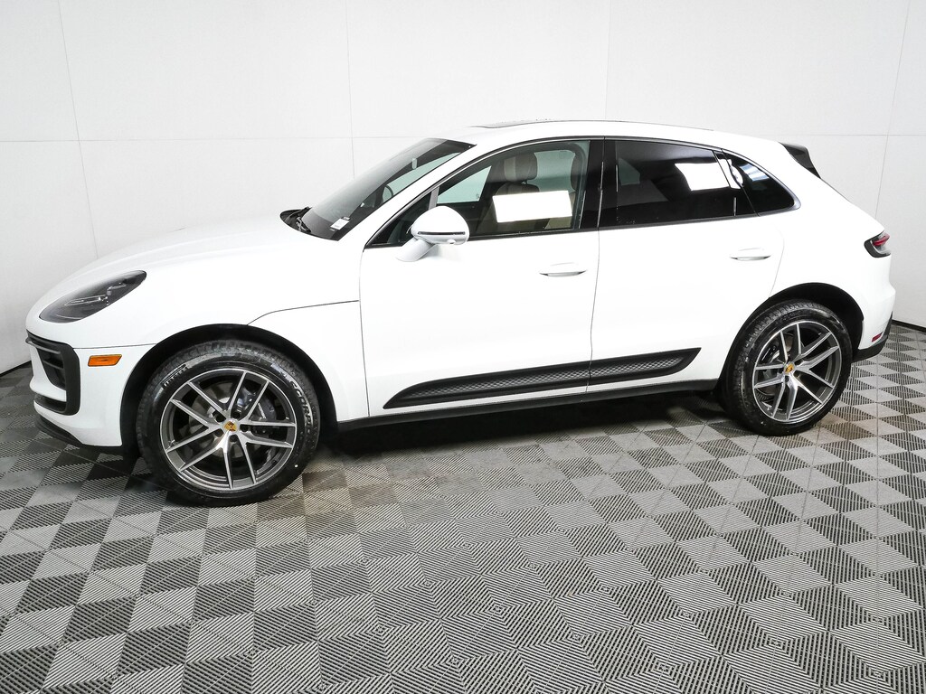 New 2026 Porsche Macan SUV