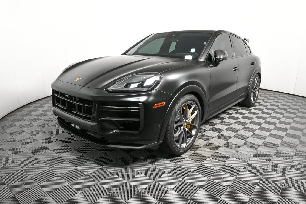 2024 Porsche Cayenne Coup Turbo GT