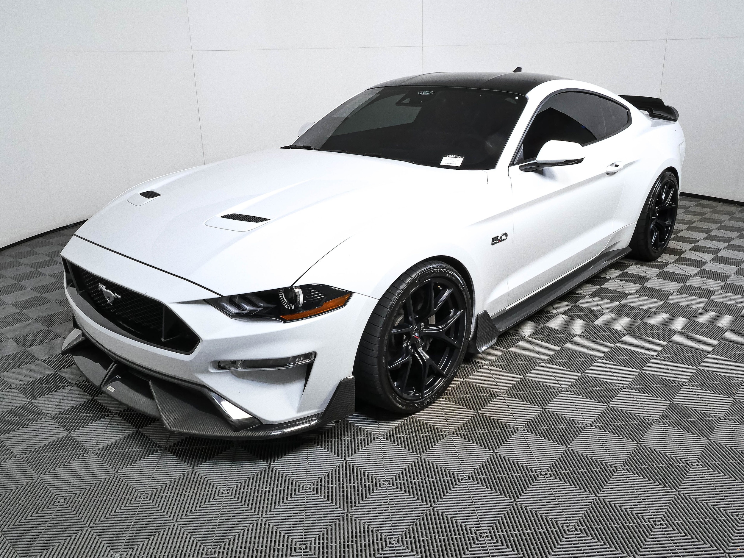 2021 Ford Mustang GT Coupe Premium's photo