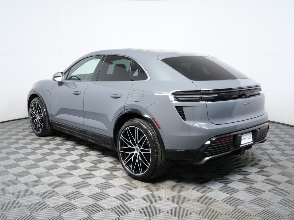 New 2026 Porsche Macan Electric Turbo SUV