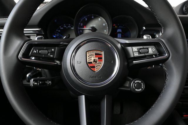 2026 Porsche Macan S - Photo 9
