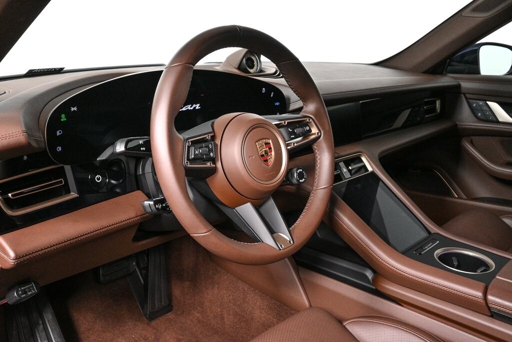 2022 Porsche Taycan Cross Turismo 4 photo 4
