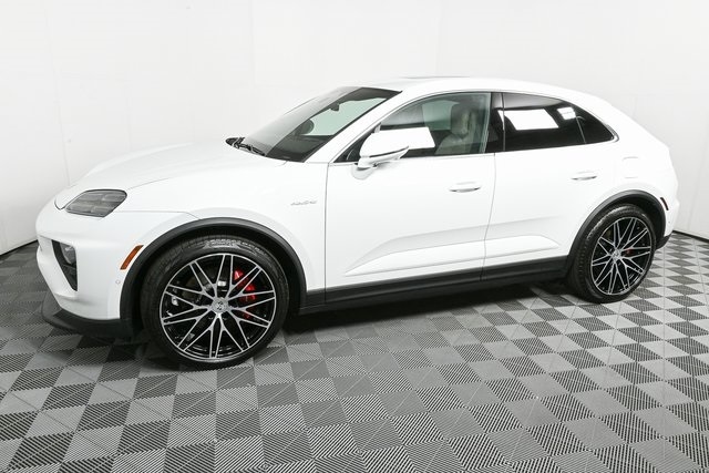 Used 2025 Porsche Macan S with VIN WP1AB2XA5SL150773 for sale in Atlanta, GA