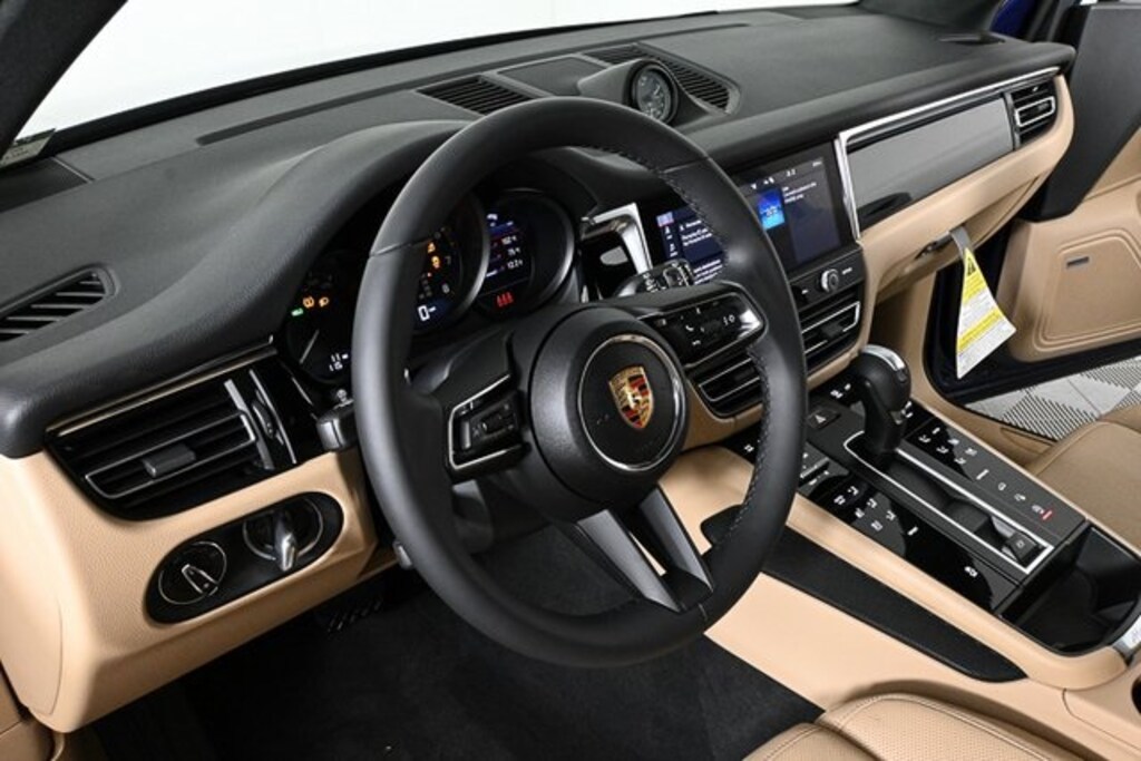Used 2025 Porsche Macan AWD SUV