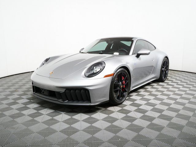 2025 Porsche 911 Carrera 4 GTS Coupe's photo