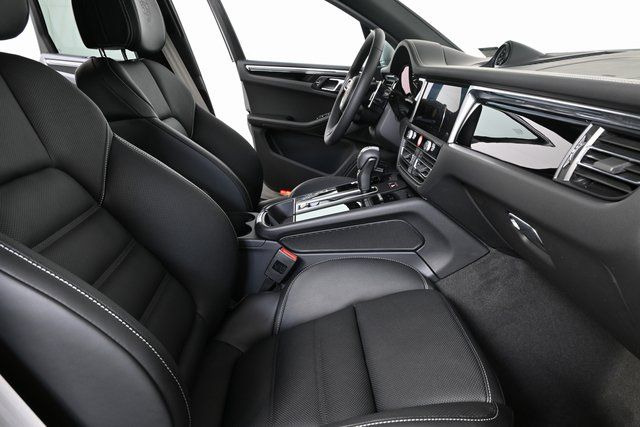 2026 Porsche Macan S - Photo 22