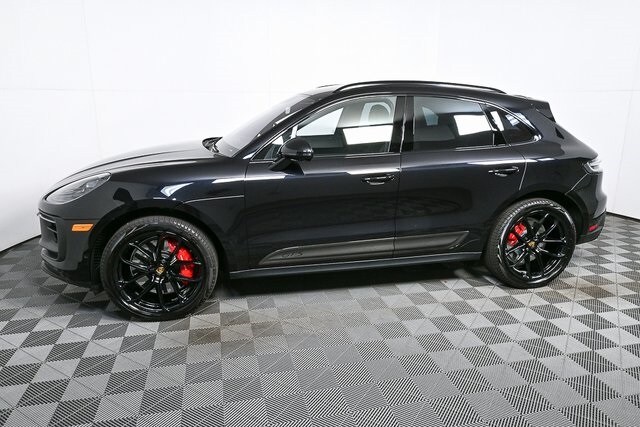 2024 Porsche Macan GTS photo 2