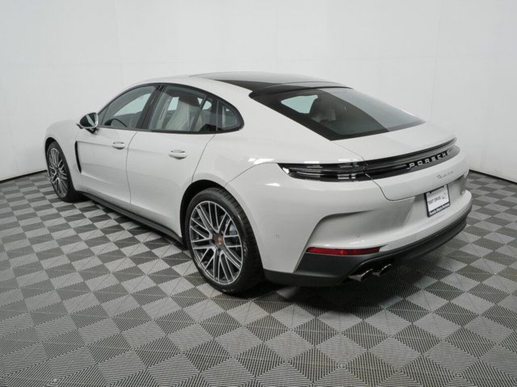 New 2026 Porsche Panamera Hatchback