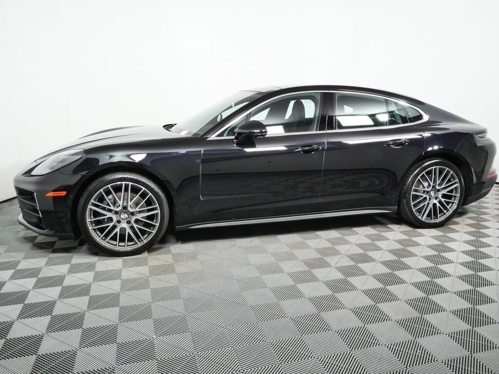 New 2026 Porsche Panamera 4 Hatchback