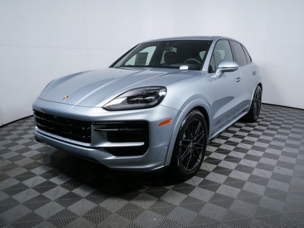 New 2026 Porsche Cayenne GTS SUV
