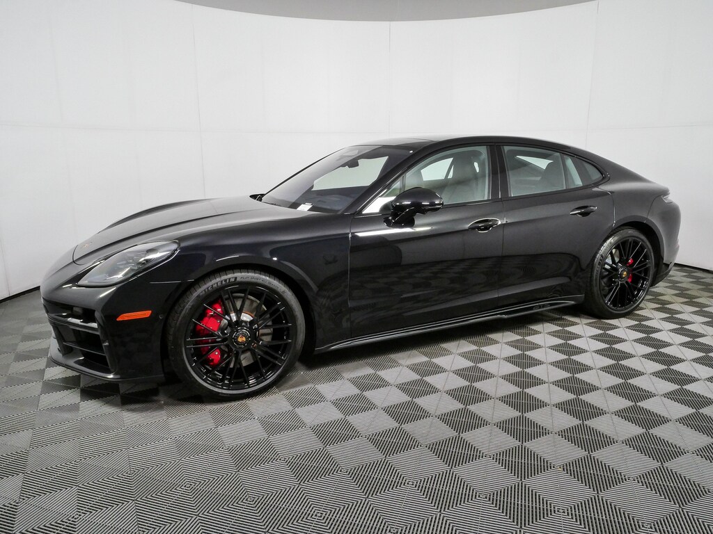 New 2026 Porsche Panamera GTS Hatchback