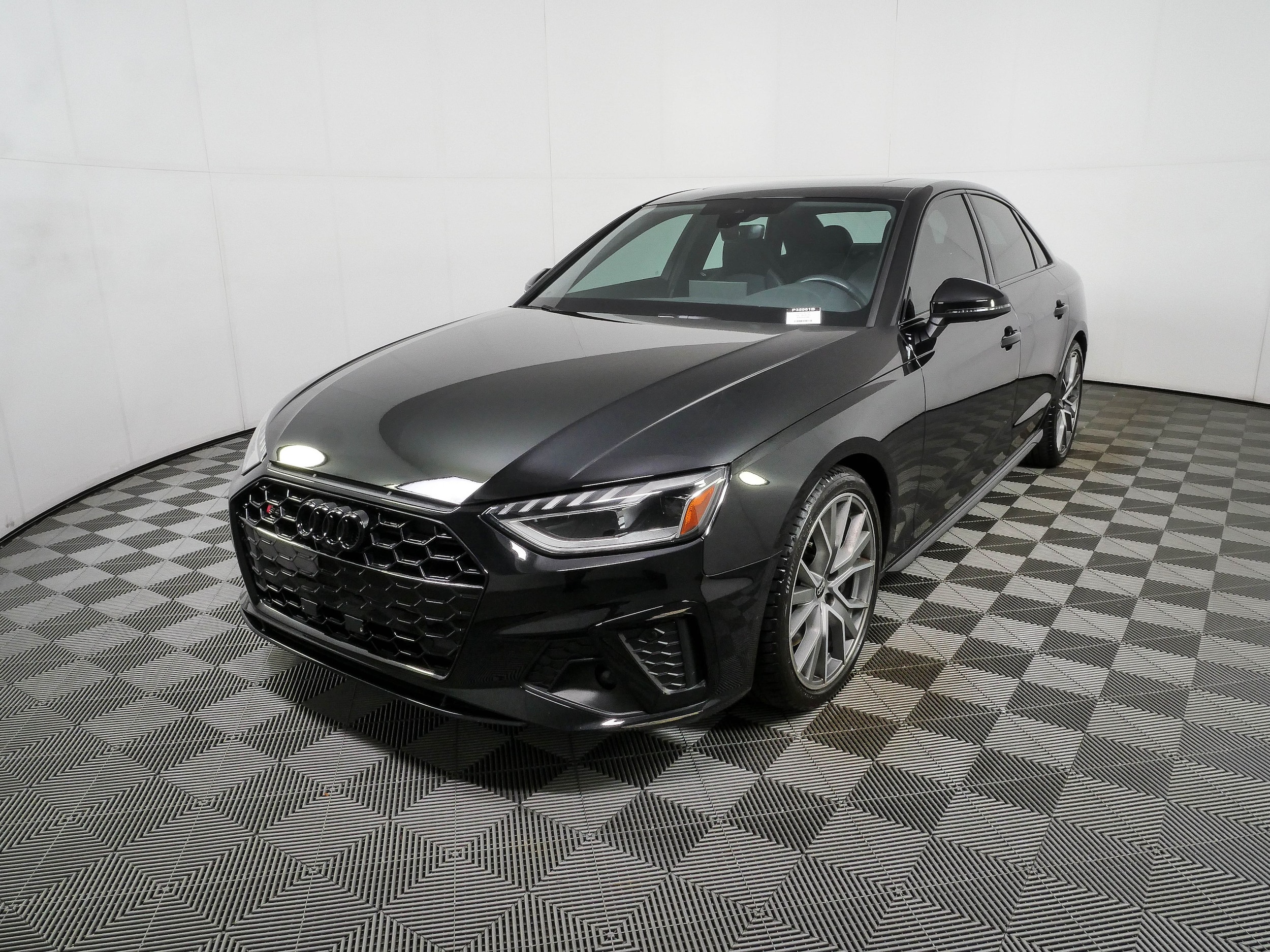 2023 Audi S4 3.0T Premium Plus quattro Tiptronic's photo