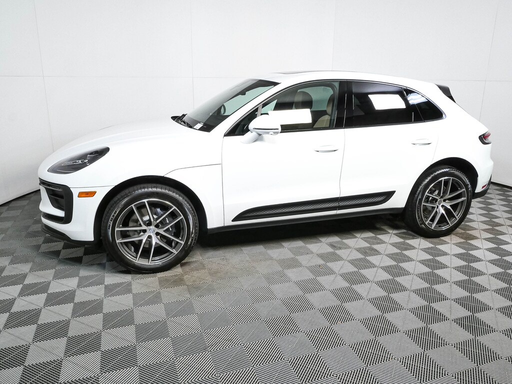 New 2026 Porsche Macan SUV