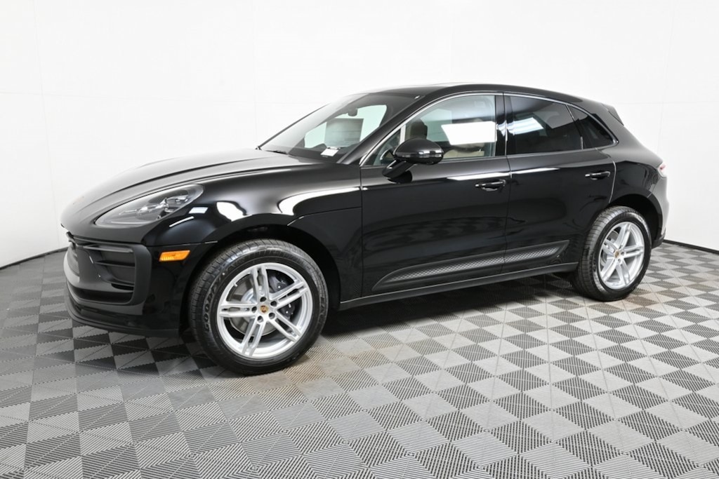 New 2026 Porsche Macan  SUV