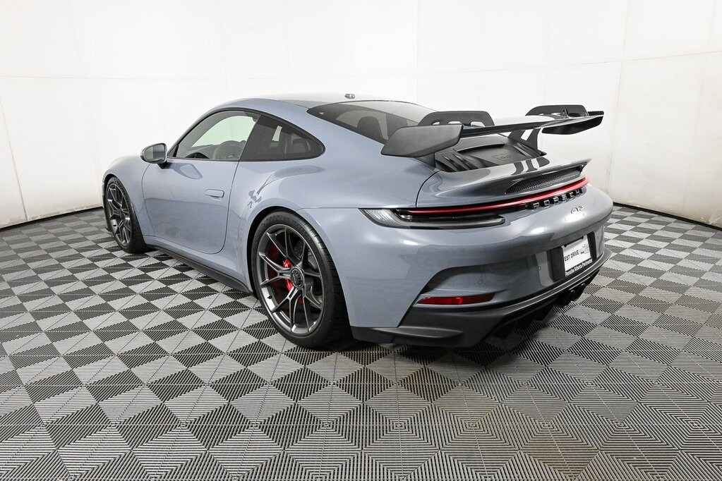 2023 Porsche 911 GT3 Coupe photo 3