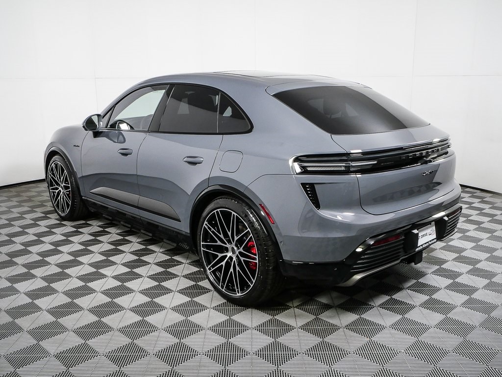 New 2025 Porsche Macan Electric Turbo SUV