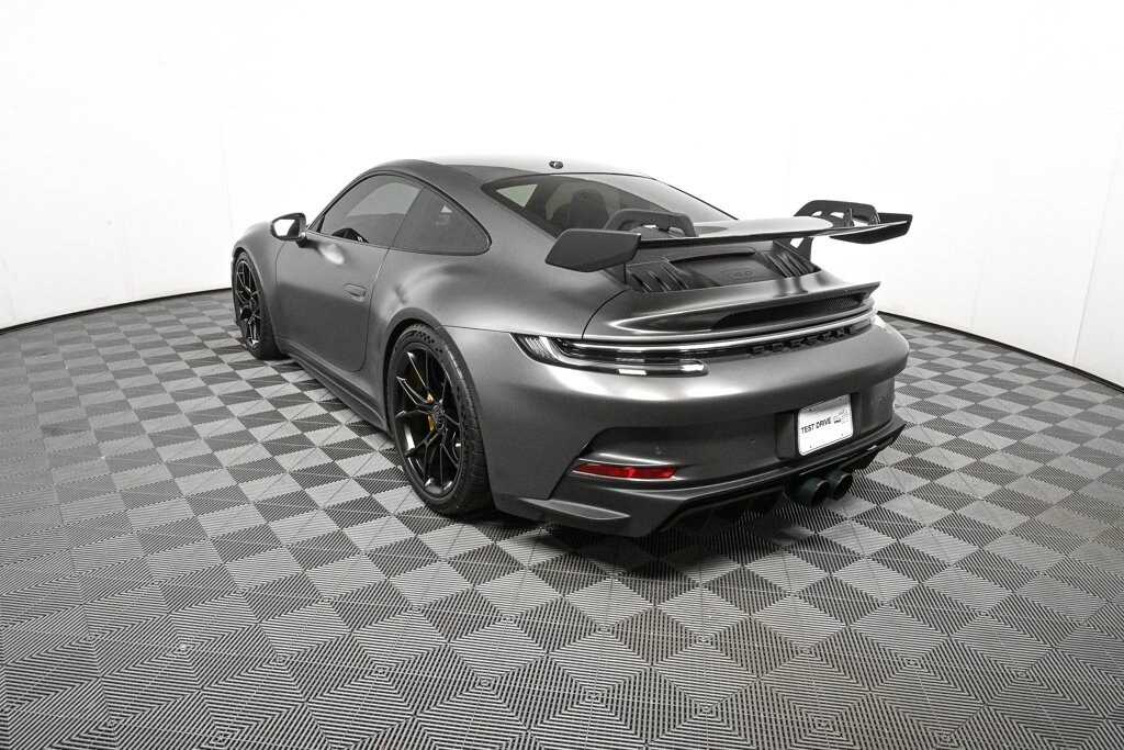 2023 Porsche 911 GT3 Coupe photo 3