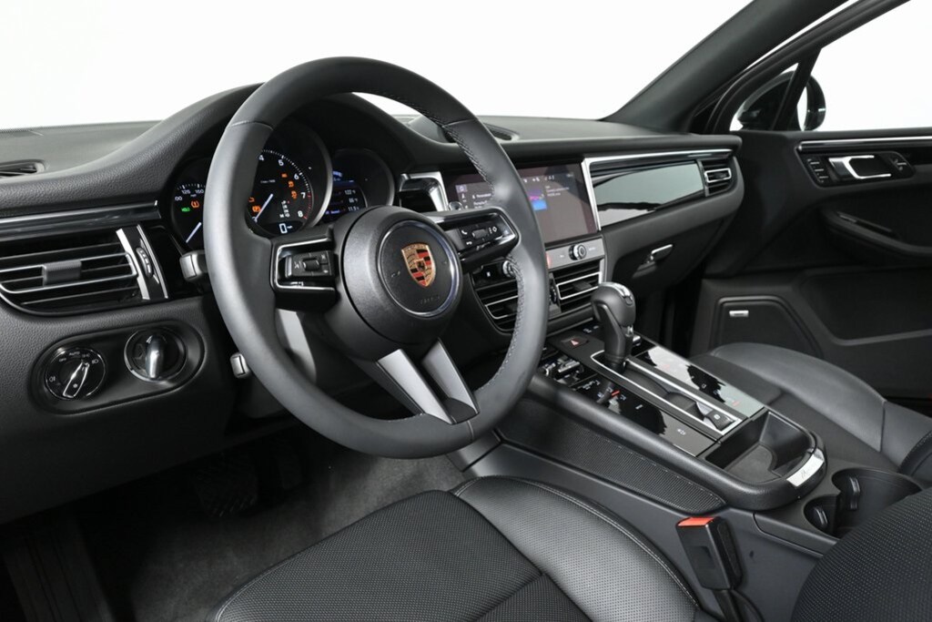 Used 2025 Porsche Macan AWD SUV