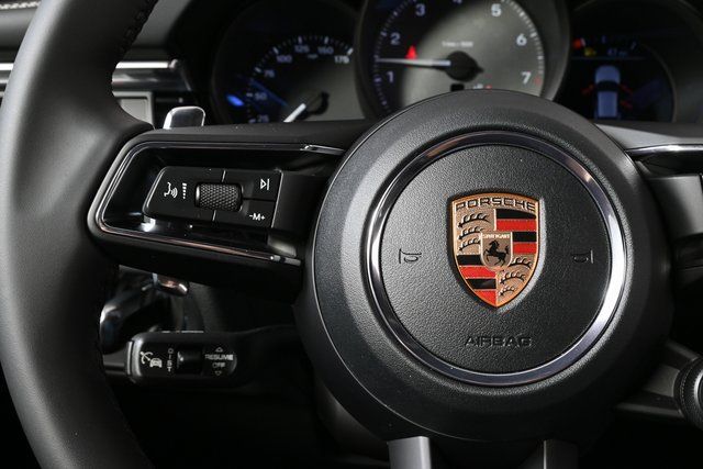 2026 Porsche Macan S - Photo 10