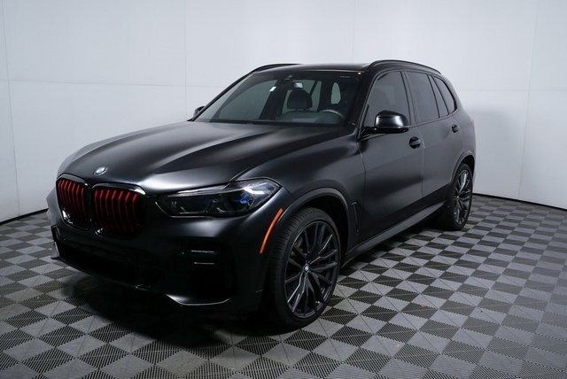 2022 BMW X5 40i's photo