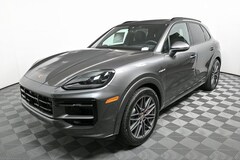 2026 Porsche Cayenne E-Hybrid S SUV