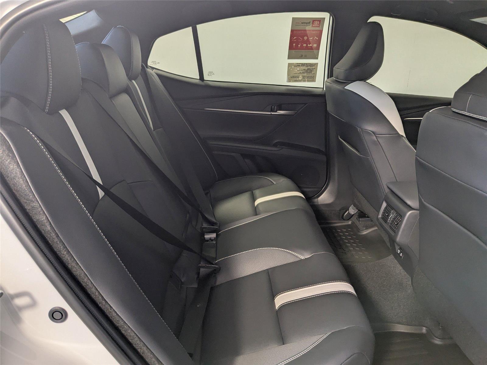 2026 Toyota Camry SE photo 2