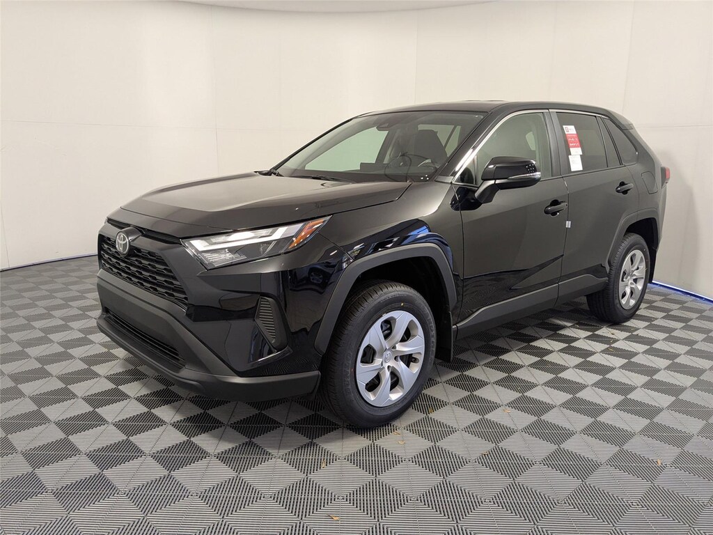 New 2025 Toyota RAV4 LE SUV