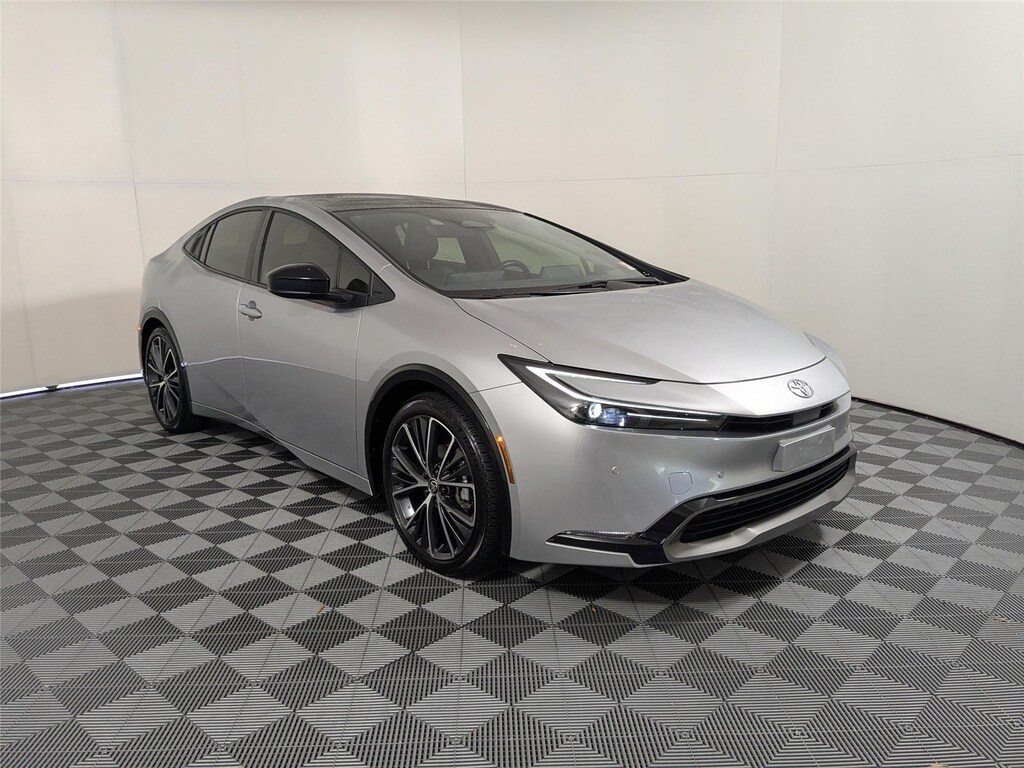 Certified 2024 Toyota Prius XLE Hatchback