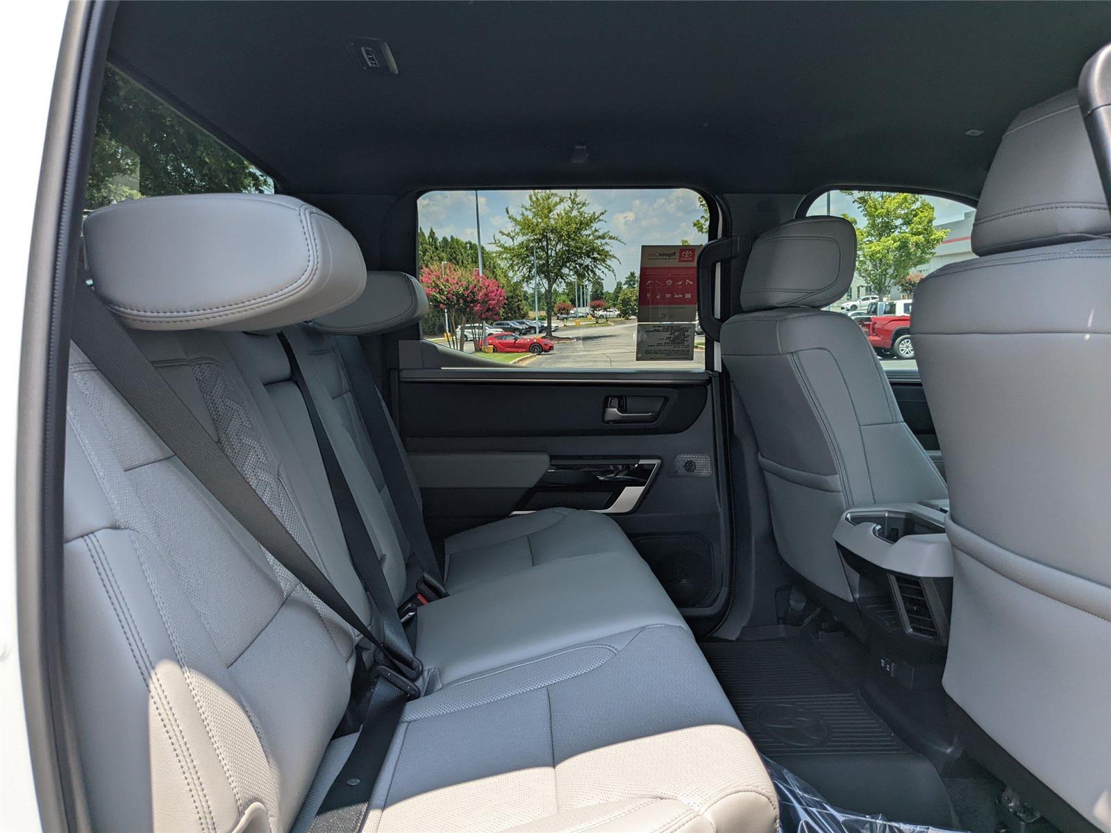2025 Toyota Tundra Platinum CrewMax photo 2