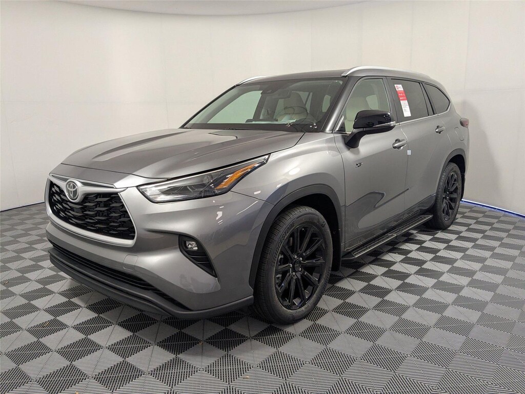 Certified 2025 Toyota Highlander XLE SUV
