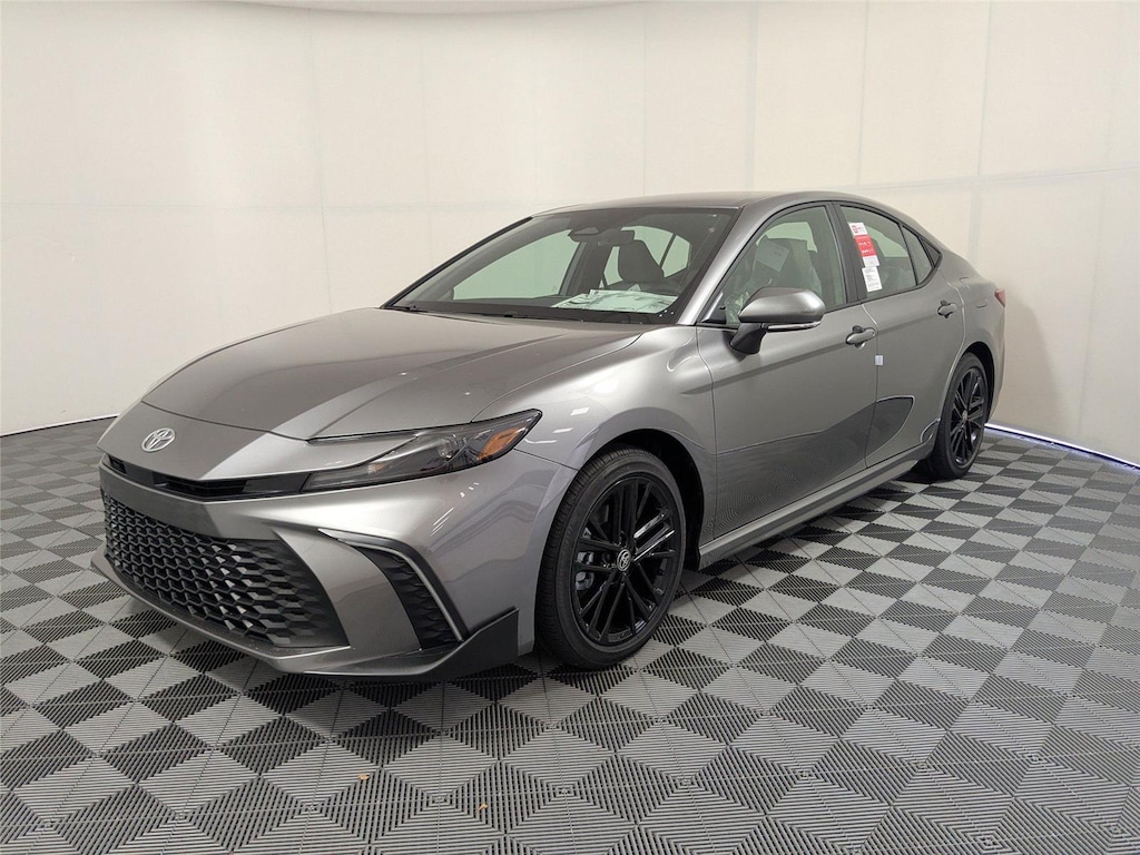 Used 2026 Toyota Camry SE Sedan