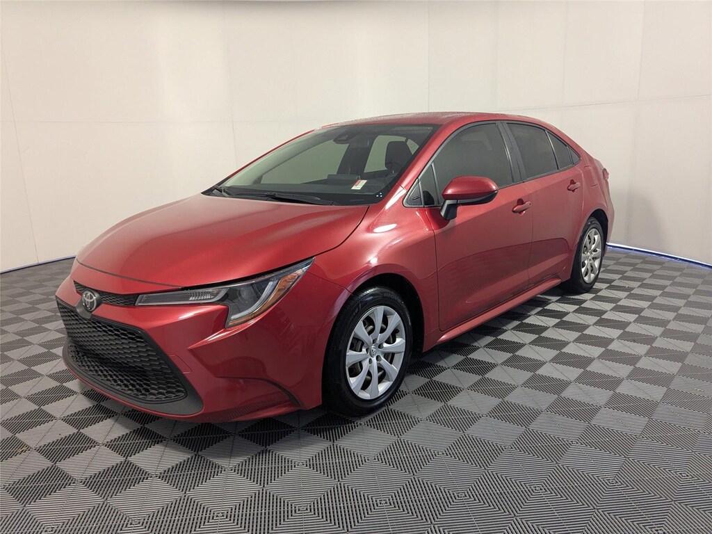 Used 2021 Toyota Corolla LE Sedan