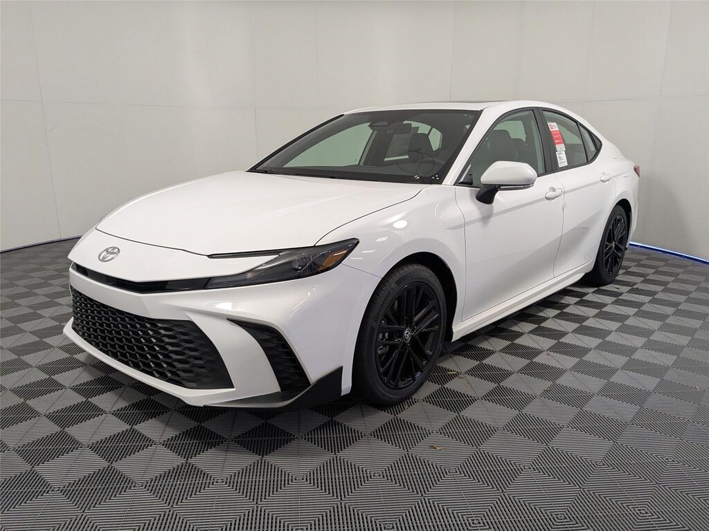 New 2026 Toyota Camry SE Sedan