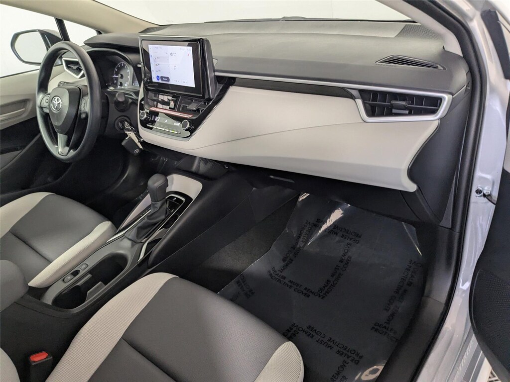 Used 2025 Toyota Corolla LE Sedan