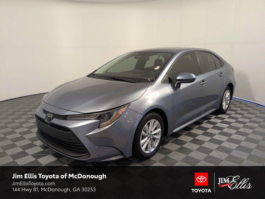 Used 2025 Toyota Corolla LE Sedan
