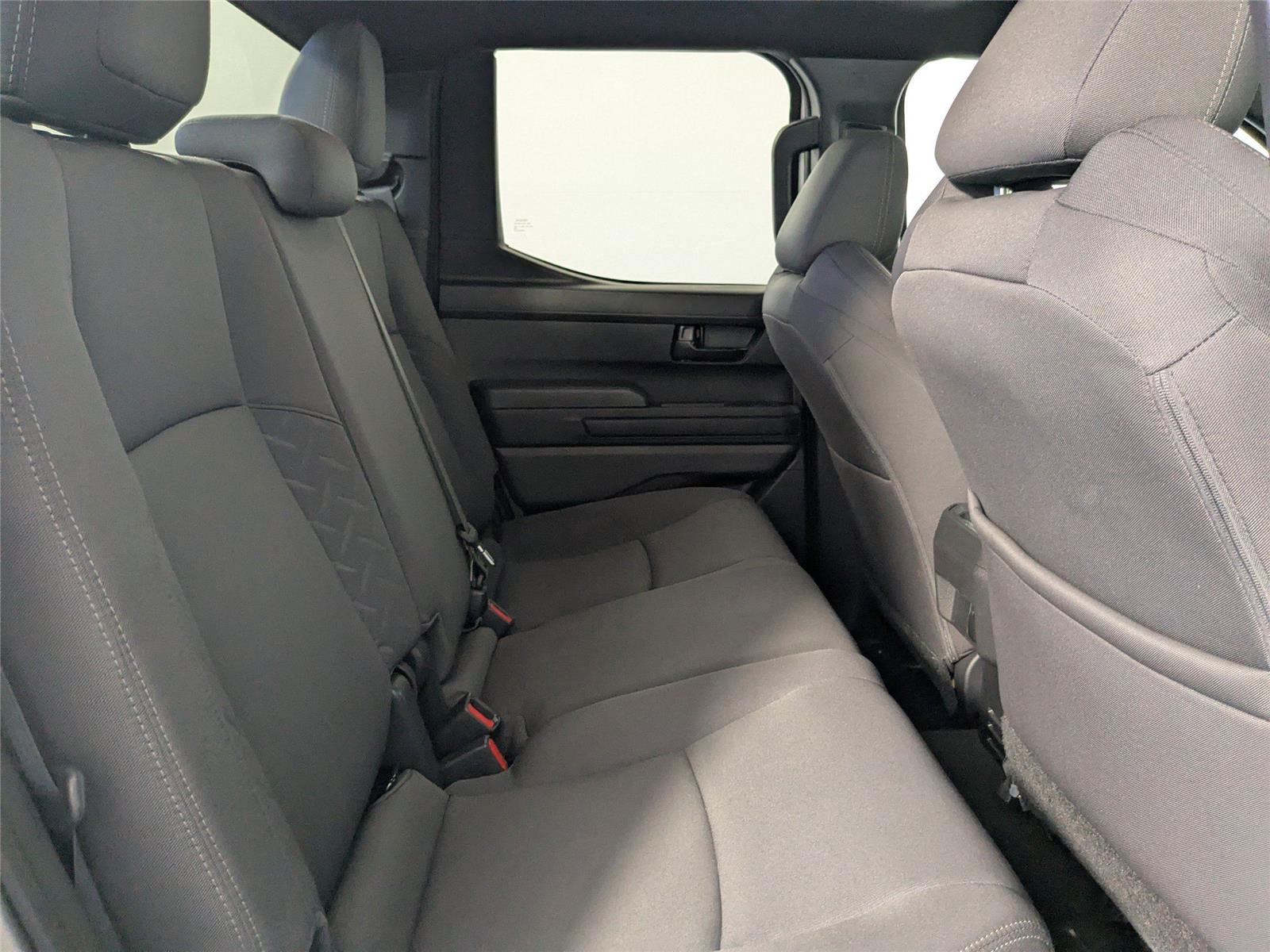 2024 Toyota Tacoma SR5 photo 3