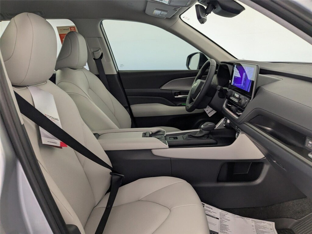 New 2026 Toyota Grand Highlander Hybrid XLE SUV