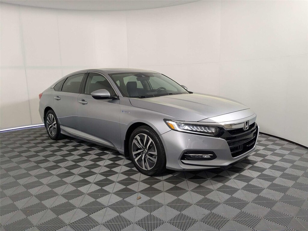 Used 2018 Honda Accord Hybrid Touring Sedan