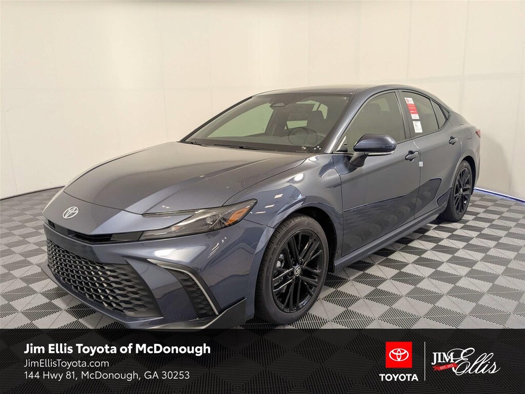 New 2026 Toyota Camry SE Sedan