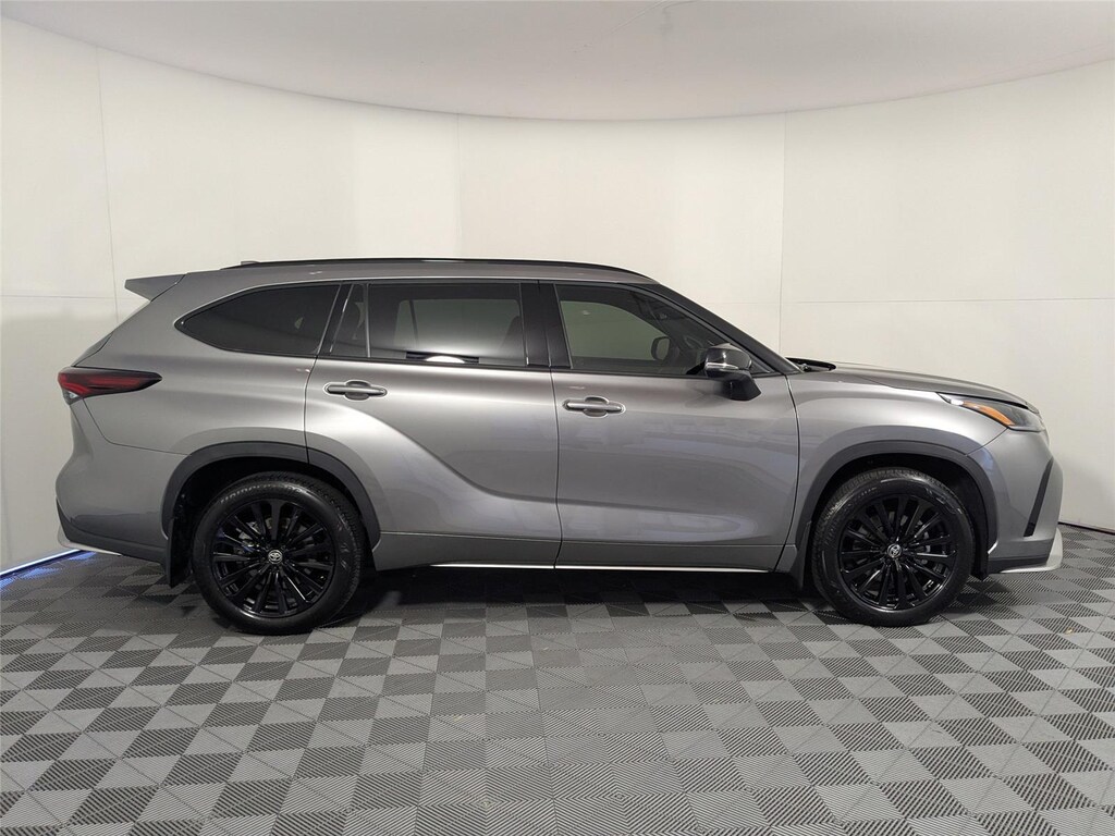 Used 2026 Toyota Highlander XSE SUV