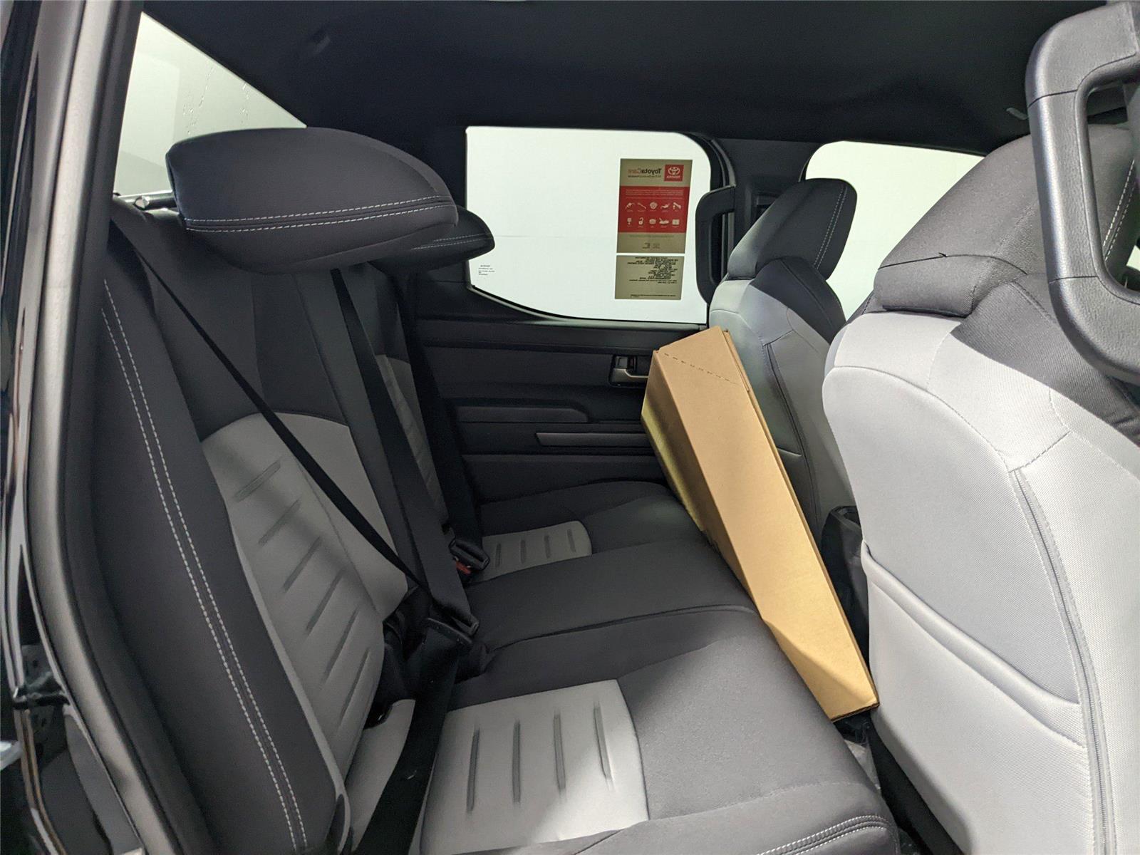 2025 Toyota Tacoma TRD Off-Road Double Cab photo 2