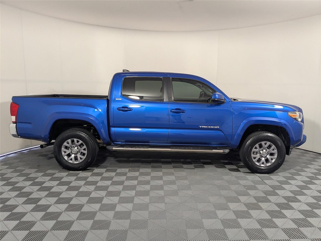 Used 2017 Toyota Tacoma SR5 V6 Truck