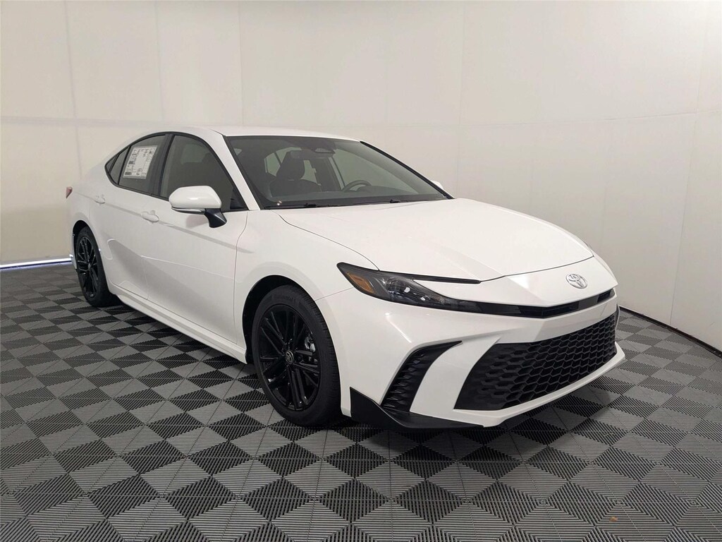 New 2026 Toyota Camry SE Sedan