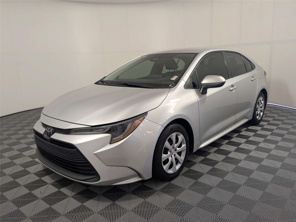 Used 2024 Toyota Corolla LE Sedan